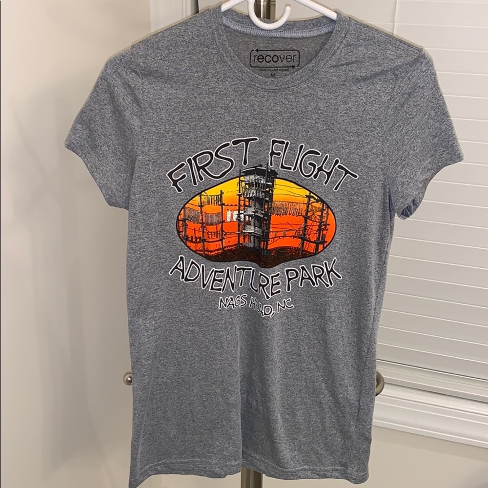 NWOT Nags Head Tee